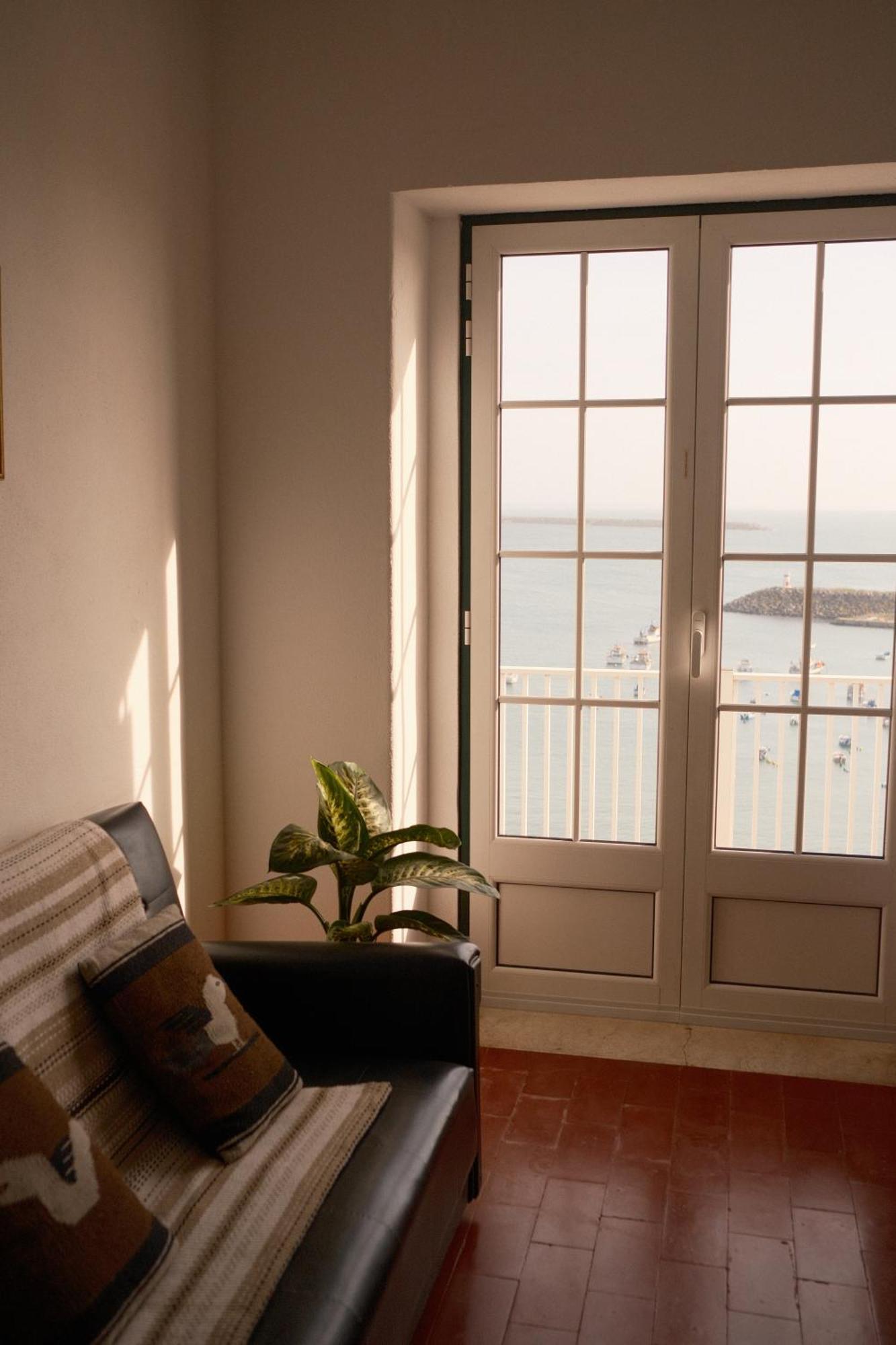 Apartmán Manas Coliving Sines Exteriér fotografie